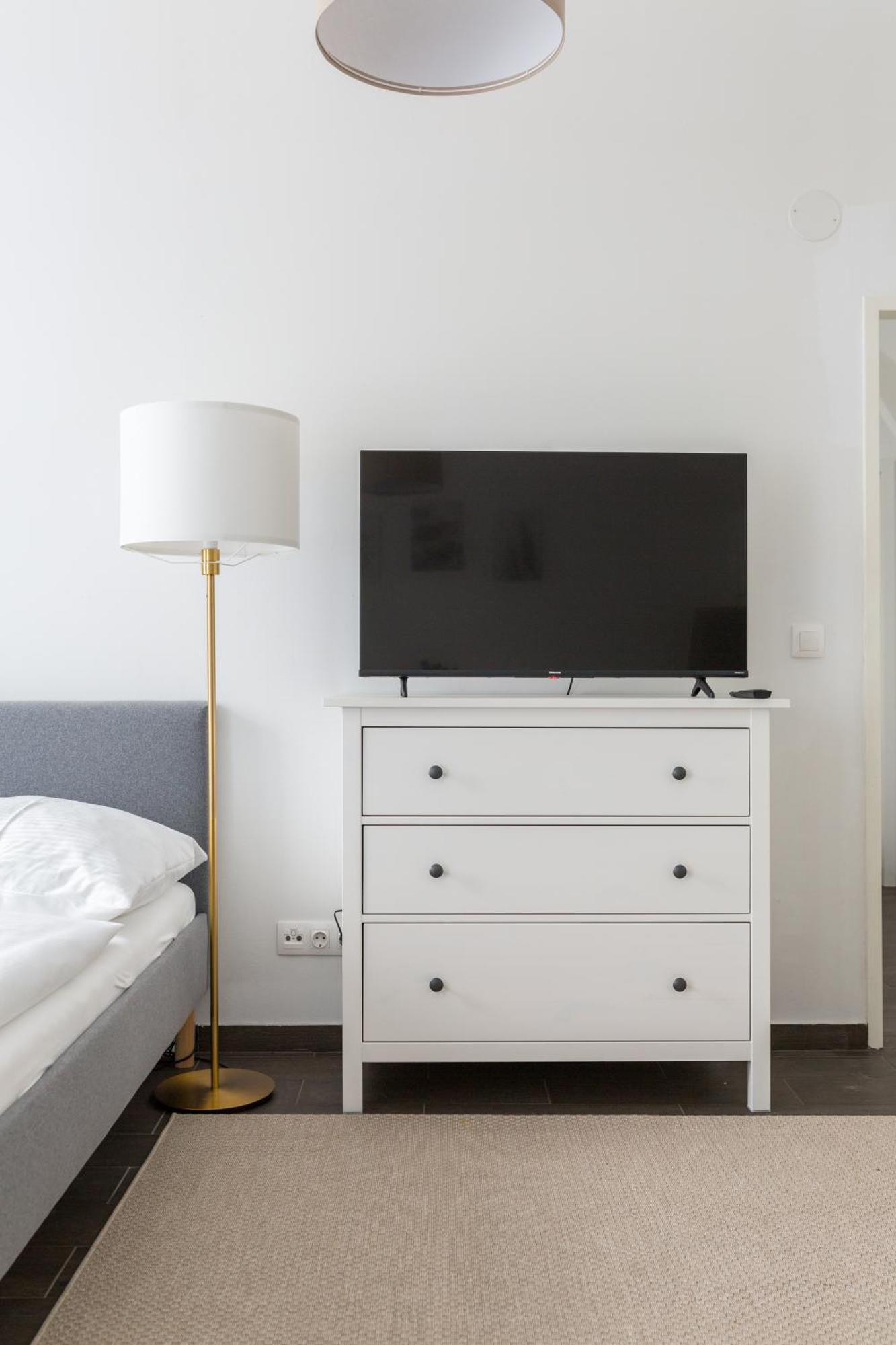 Free Parking I 500 Mbit Wifi I Kingsize Bed Viena