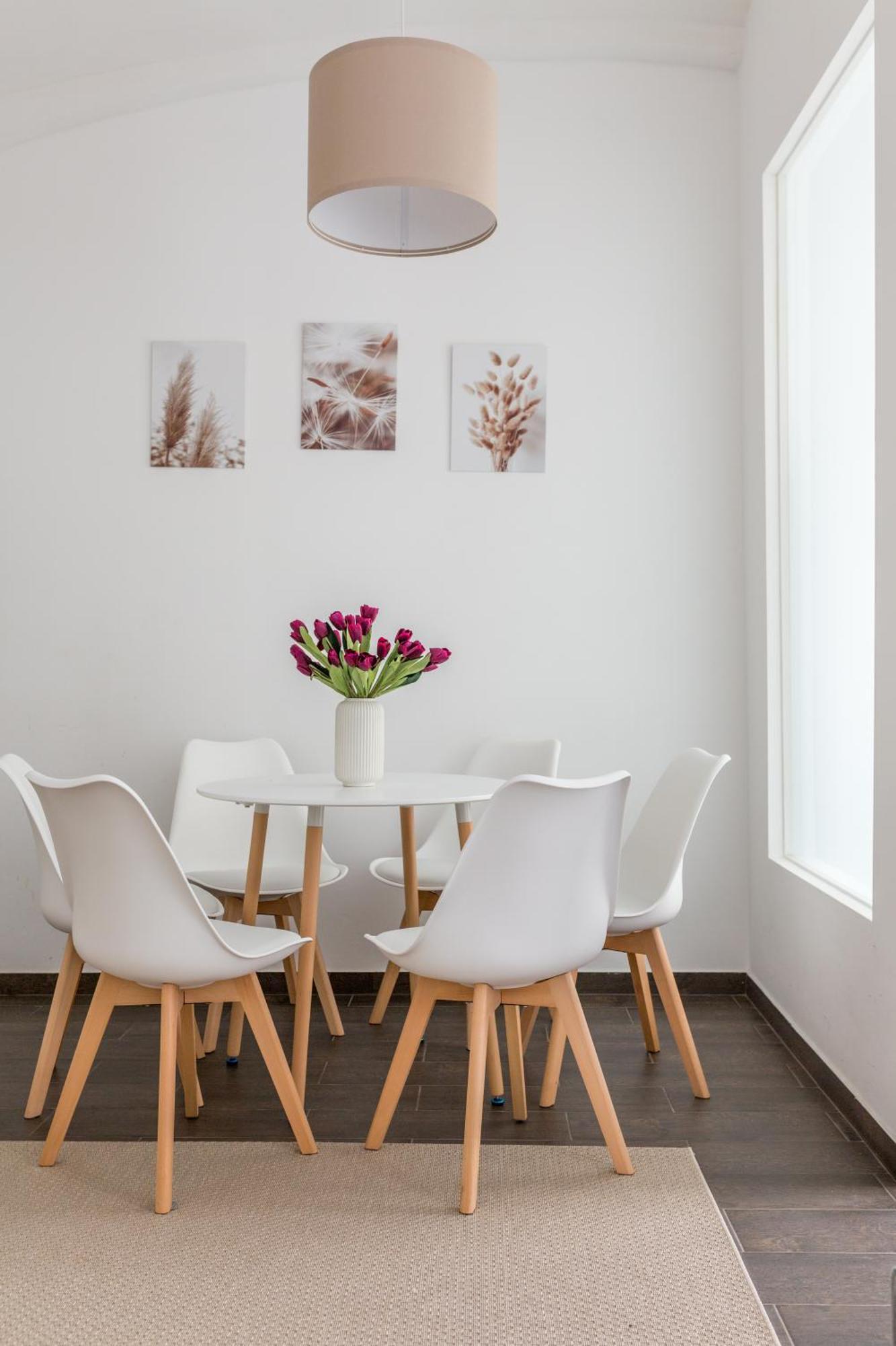 Apartment Free Parking I 500 Mbit Wifi I Kingsize Bed